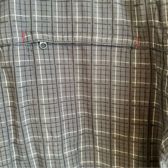 Columbia Men's Navy Blue Checkered Short Sleeve Button Down Casual Shirt Size XL - Picture 6 of 7